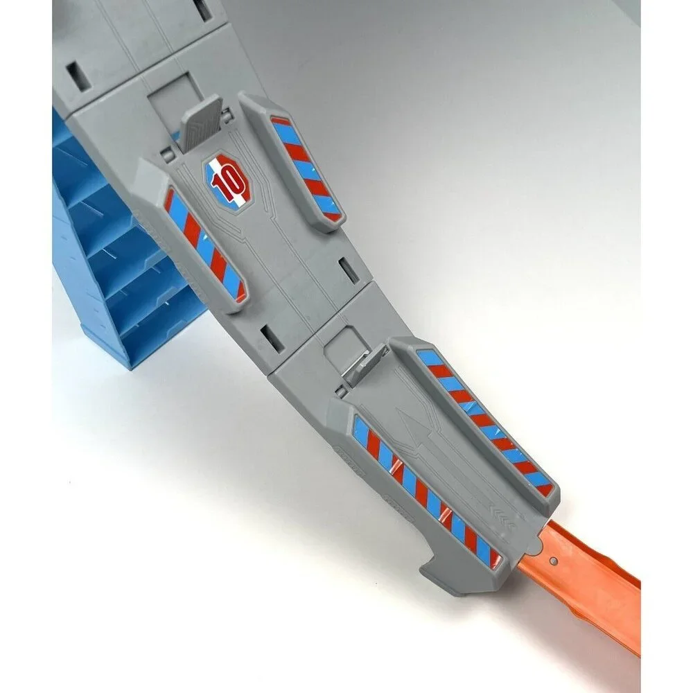 Mattel HOT WHEELS Hill Climb Champion RACE TRACK Playset (No Car) GBF81 EUC